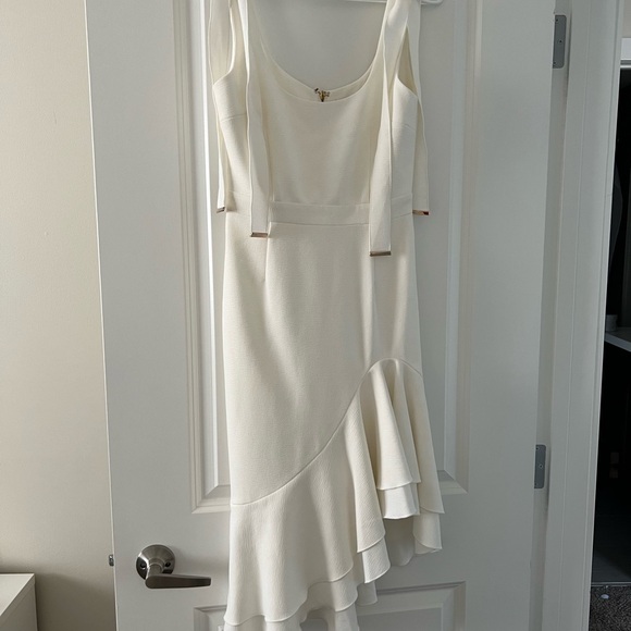 Rebecca Vallance White Dress - Picture 2 of 8